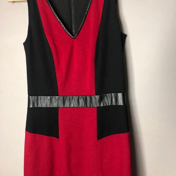 Cynthia Steffens black red  sheath dress 0 - Picture 3 of 8